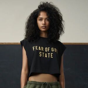 Women’s Tri-Blend Muscle cropped tee